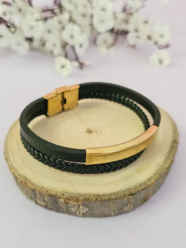 Black_&_Golden_Leather_Valor_Double_Bracelet_For_Men