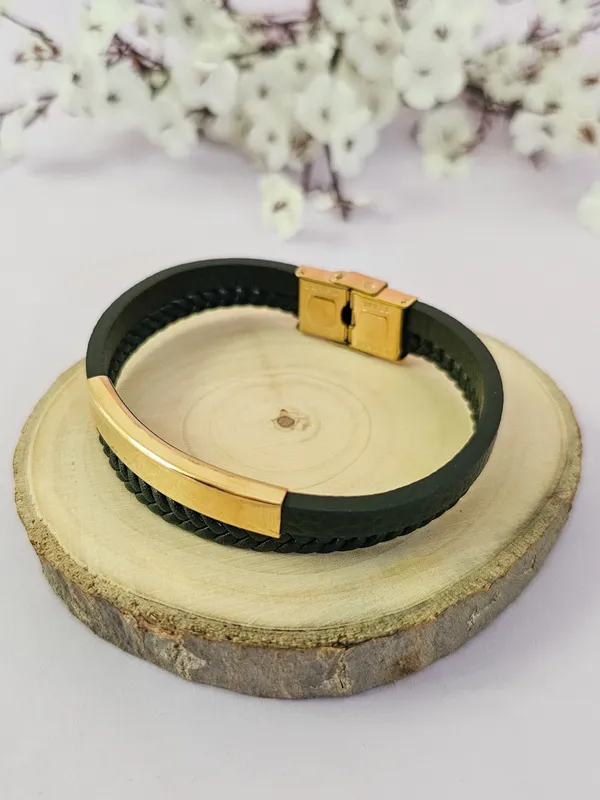 Black_&_Golden_Leather_Valor_Double_Bracelet_For_Men