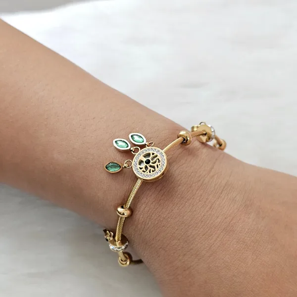 Gold_Plated_14K_Micro_Verdant_Emerald_Bracelet_For_Women
