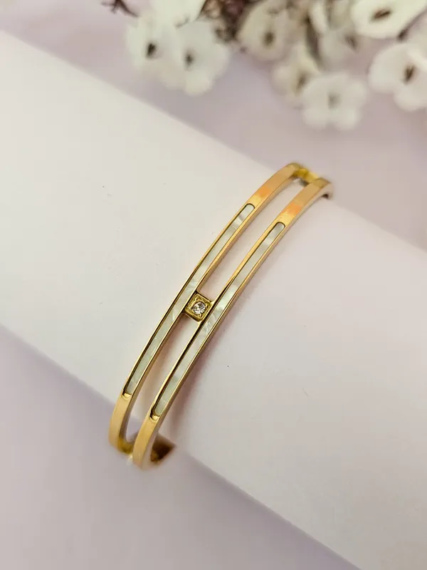 Gold_Plated_18K_Micro_Golden_Strands_Bracelet_For_Women