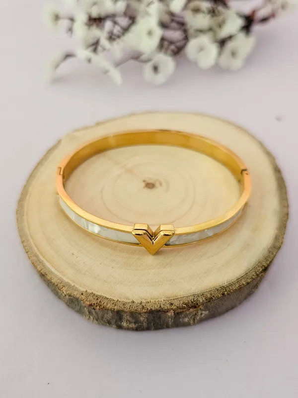 Gold_Plated_18K_Micro_Chevron_Chic_Bracelet_For_Women