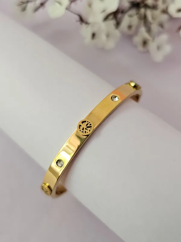 Gold_Plated_18K_Micro_Eclipse_Charm_Bracelet_For_Women