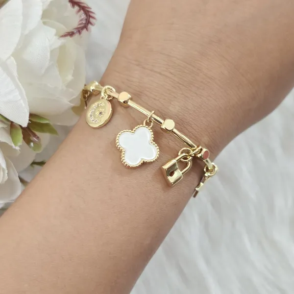 Gold_Plated_14K_Micro_Clover_White_Secret_Bracelet_For_Women