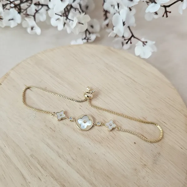 Gold_Plated_18K_Micro_White_Clover_Bracelet_For_Women