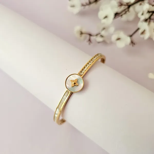 Gold_Plated_18K_Micro_Simple_Sparkle_Bracelet_For_Women