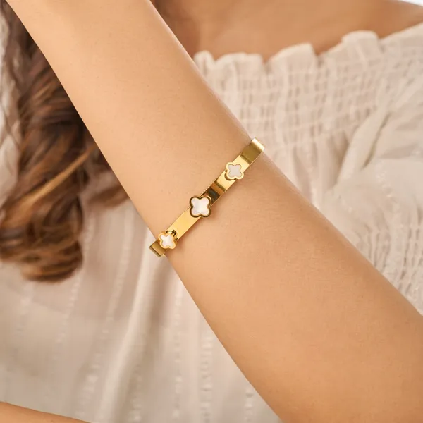 Gold_Plated_18K_Micro_White-Gold_Clover_Bracelet_For_Women