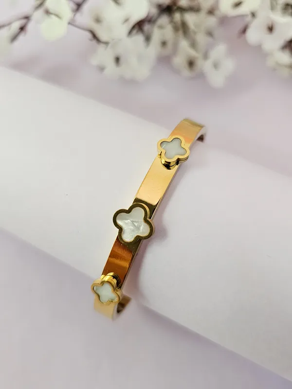Gold_Plated_18K_Micro_White-Gold_Clover_Bracelet_For_Women