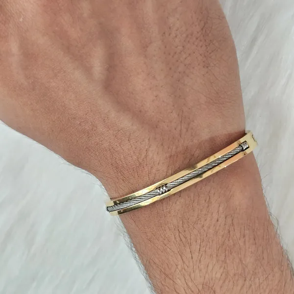 Gold_Brilliant_Line_Bracelet_For_Men