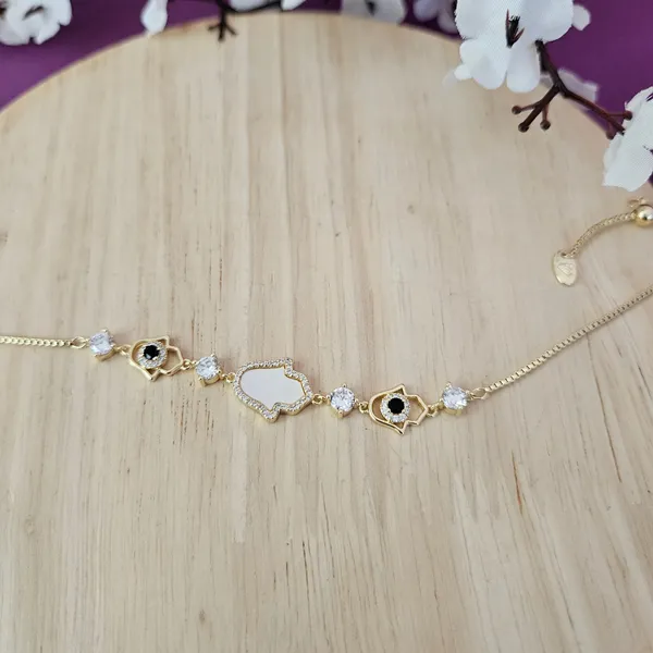 Gold_Plated_18K_Micro_Hand_Of_Harmony_Bracelet_For_Women