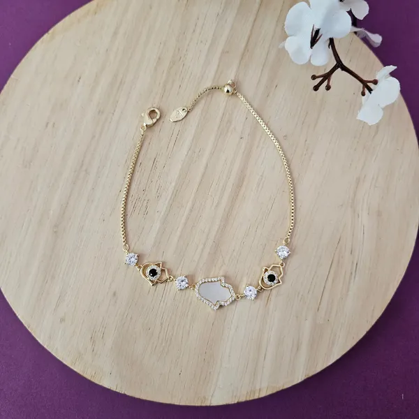 Gold_Plated_18K_Micro_Hand_Of_Harmony_Bracelet_For_Women