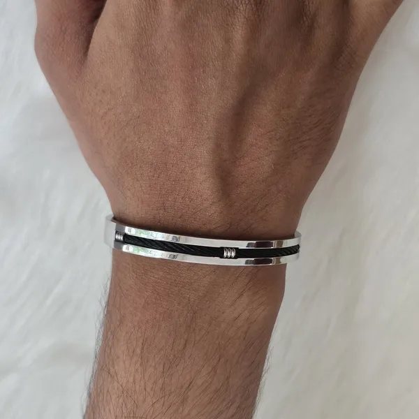 Silver_Silver_Brilliant_Line_Bracelet_For_Men