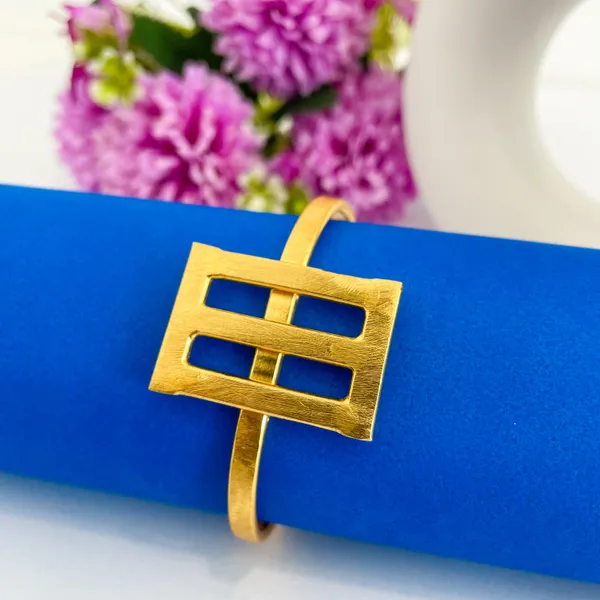 Golden_Handmade_Brass_Solid_Flag_Bracelet_For_Women