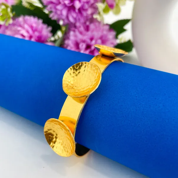 Golden_Handmade_Brass_Hammered_Plate_Bracelet_For_Women