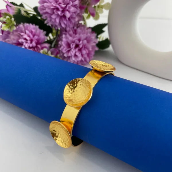 Golden_Handmade_Brass_Hammered_Plate_Bracelet_For_Women