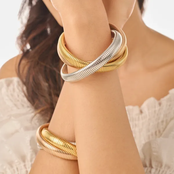 Gold_Plated_18K_Micro_Eternal_Loop_Bracelets_For_Women