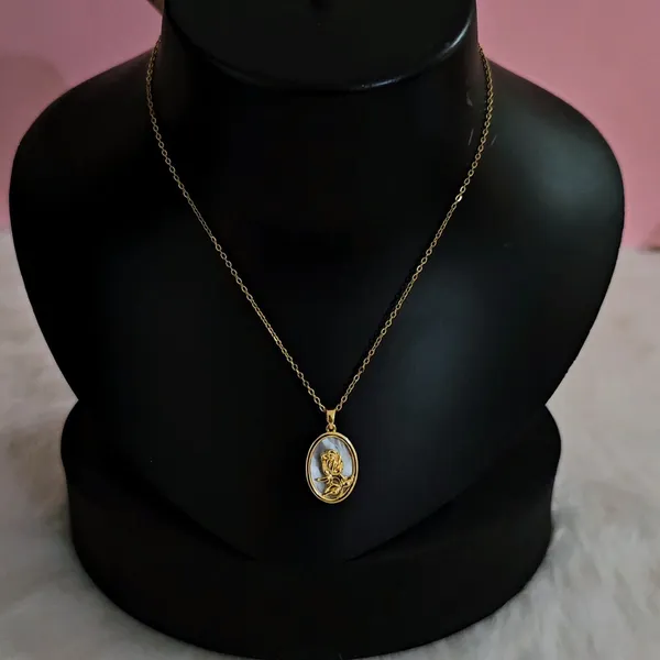 Gold_Plated_18K_Micro_Oval_White_Necklace_For_Women
