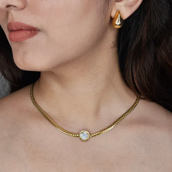 Gold_Plated_18K_Micro_White_Clover_Chain_For_Women