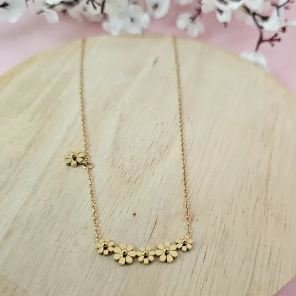 Gold_Plated_18K_Micro_Floral_Necklace_For_Women