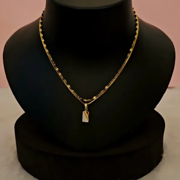 Gold_Plated_18K_Micro_Square_Gold_Pendant_Chain_For_Women