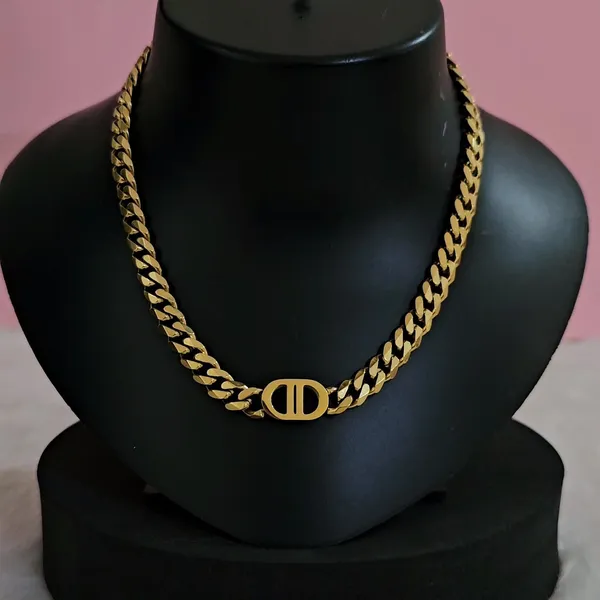 Gold_Plated_18K_Micro_Cd_Chain_For_Women