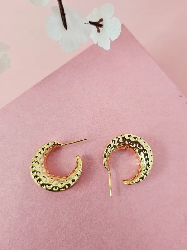 Gold_Plated_18K_Micro_Golden_Conch_Earrings_For_Women