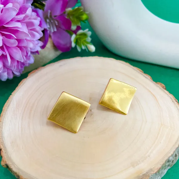 Gold_Plated_18K_Micro_Square_Matte_Earrings_For_Women