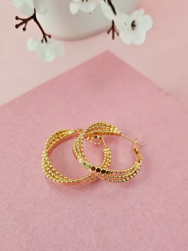 Gold_Plated_18K_Micro_Gold_Hoop_Earrings_For_Women