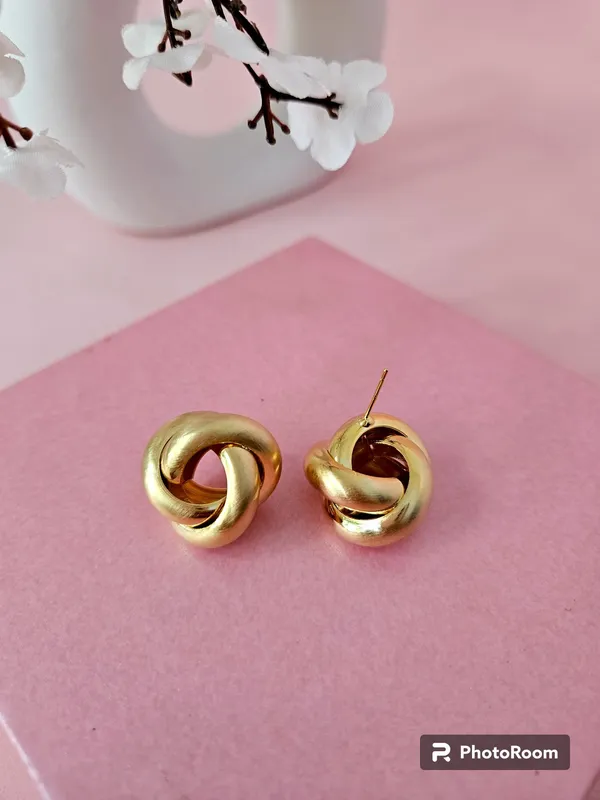 Gold_Plated_18K_Micro_Aquila_Twisted_Loops_For_Women