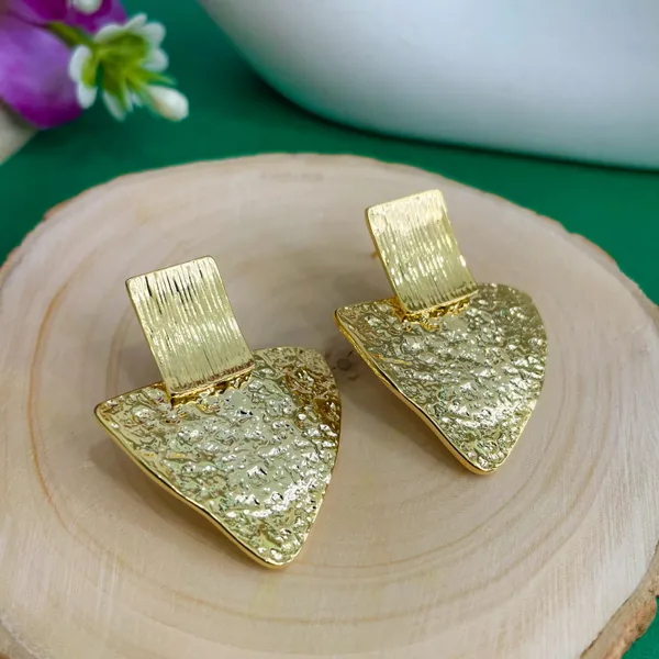 Gold_Plated_18K_Micro_Triangle_Hammered_Drops_For_Women