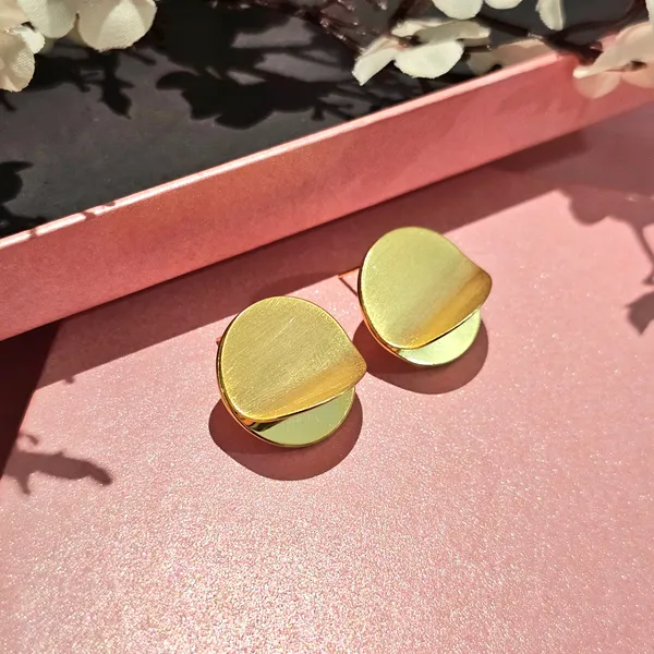 Gold_Plated_18K_Micro_Half_Open_Studs_For_Women