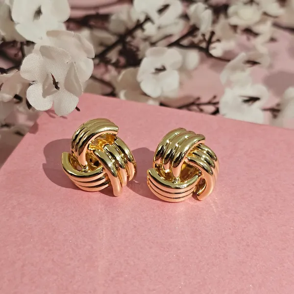Gold_Plated_18K_Micro_Golden_Knot_Stud_Earrings_For_Women