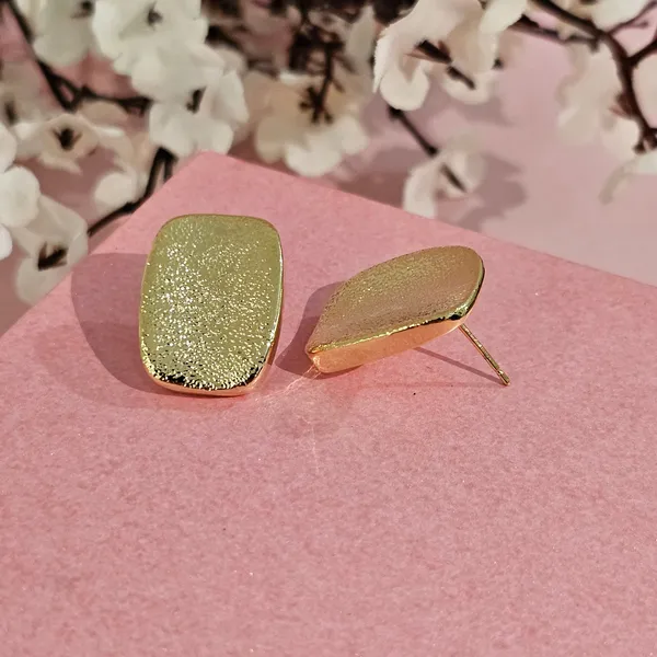 Gold_Plated_18K_Micro_Rectangle_Studs_For_Women