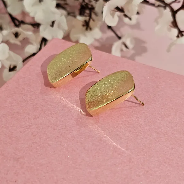 Gold_Plated_18K_Micro_Rectangle_Studs_For_Women