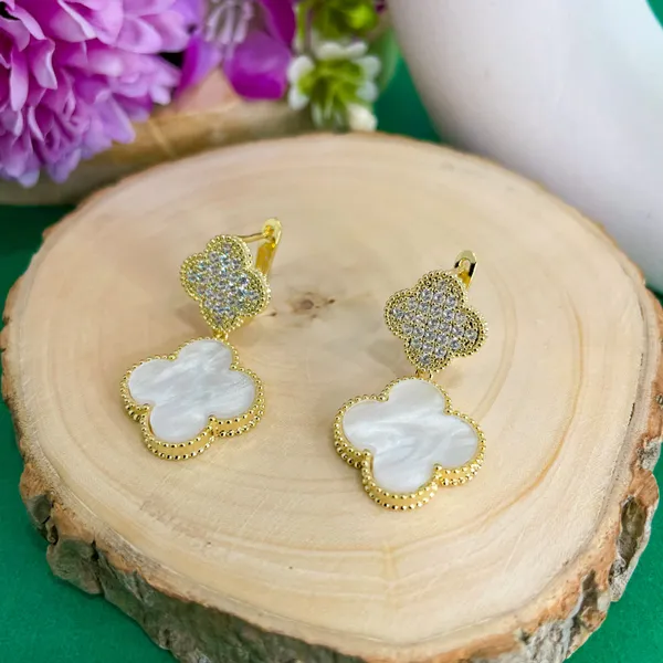 Gold_Plated_18K_Micro_Clover_Mop_Hanging_For_Women
