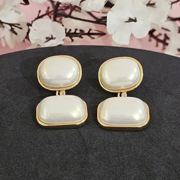 White_Gold_Plated_18K_Micro_Luminous_Pearl_Earrings_For_Women