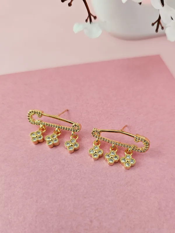 Gold_Plated_18K_Micro_Safety_Pin_Earrings_For_Women