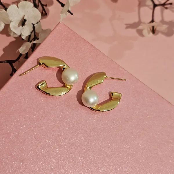 Gold_Plated_18K_Micro_Half_Hoop_With_Pearl_For_Women