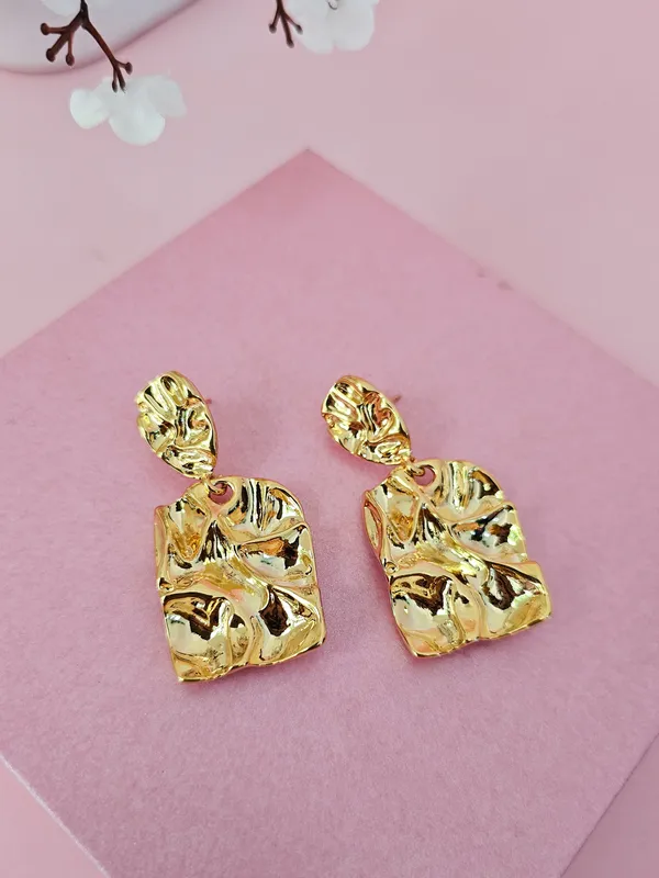 Gold_Plated_18K_Micro_Hammered_Earrings_For_Women