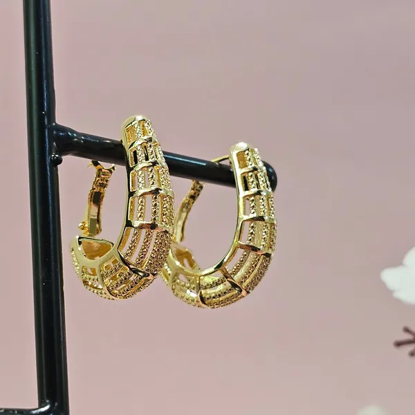 Gold_Plated_18K_Micro_Half_Gold_Hoop_For_Women