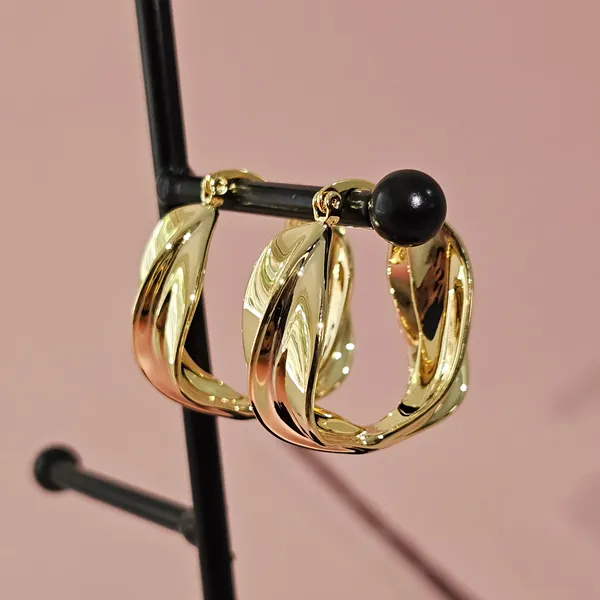 Gold_Plated_18K_Micro_Dancing_Leaves_Earrings_For_Women