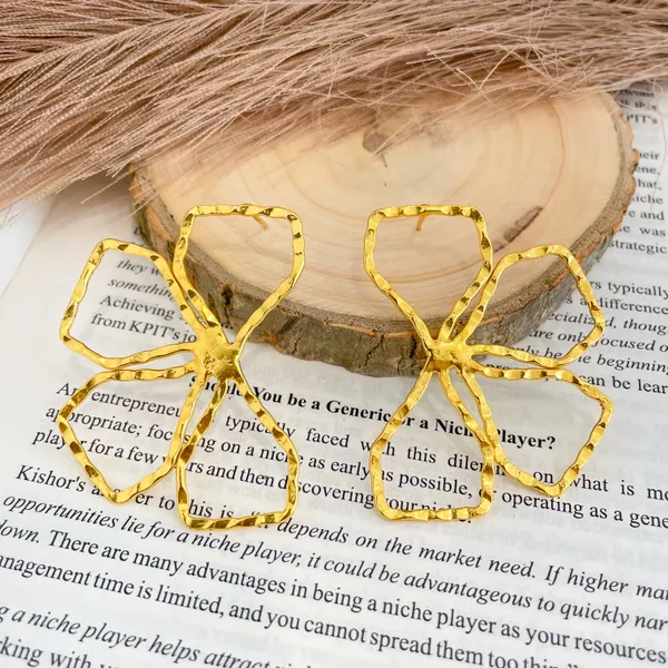Golden_Handmade_Brass_Flower_Earing_For_Women
