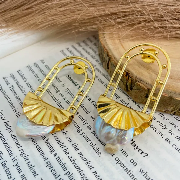 Golden_Handmade_Brass_Window_Pearl_Earings_For_Women