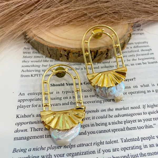 Golden_Handmade_Brass_Window_Pearl_Earings_For_Women
