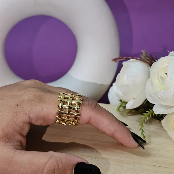 Gold_Plated_18K_Micro_Natures_Embrace_Ring_For_Women