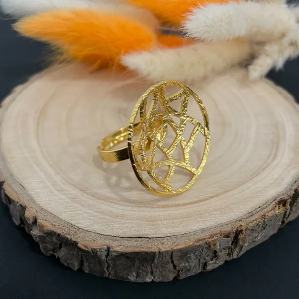 Golden_Handmade_Brass_Round_Maze_Ring_For_Women