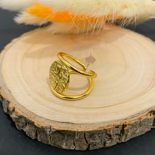 Golden_Handmade_Brass_Royal_Seal_Ring_For_Women