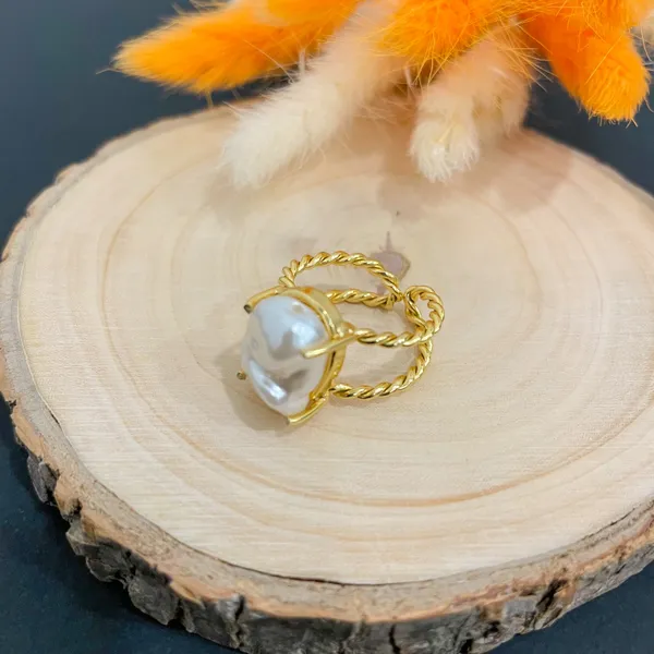 Golden_Handmade_Brass_Pearl_Twisted_Ring_For_Women