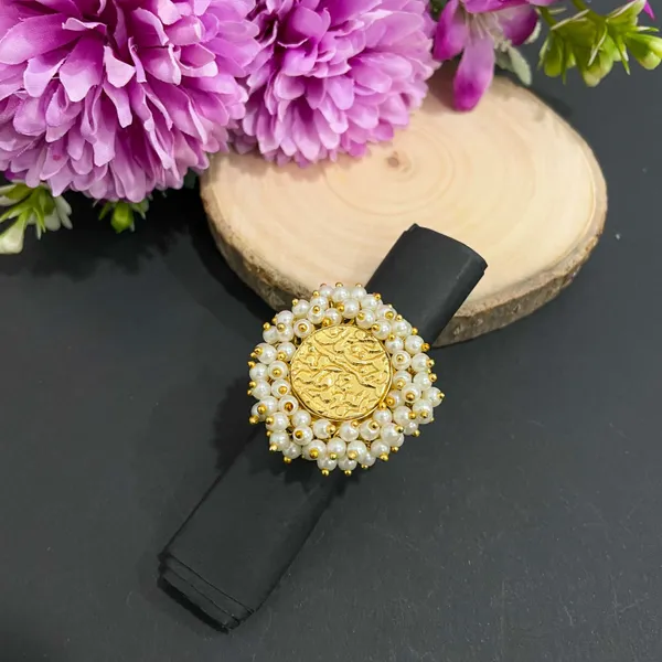 Golden_Handmade_Brass_Royal_Seal_Pearl_Border_Ring_For_Women