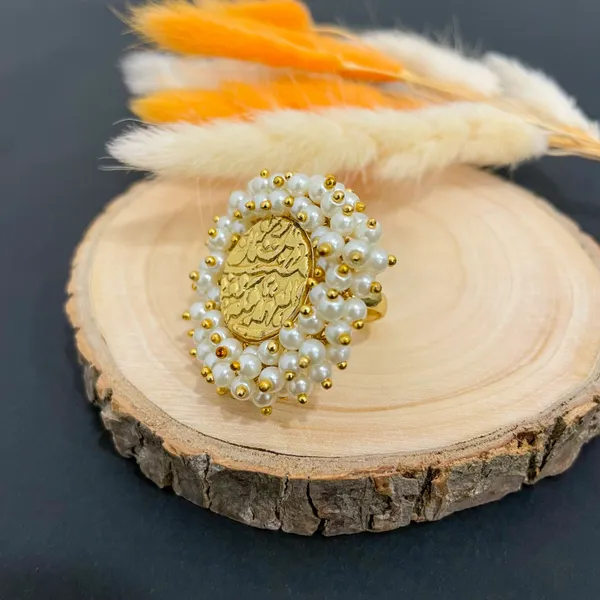 Golden_Handmade_Brass_Royal_Seal_Pearl_Border_Ring_For_Women