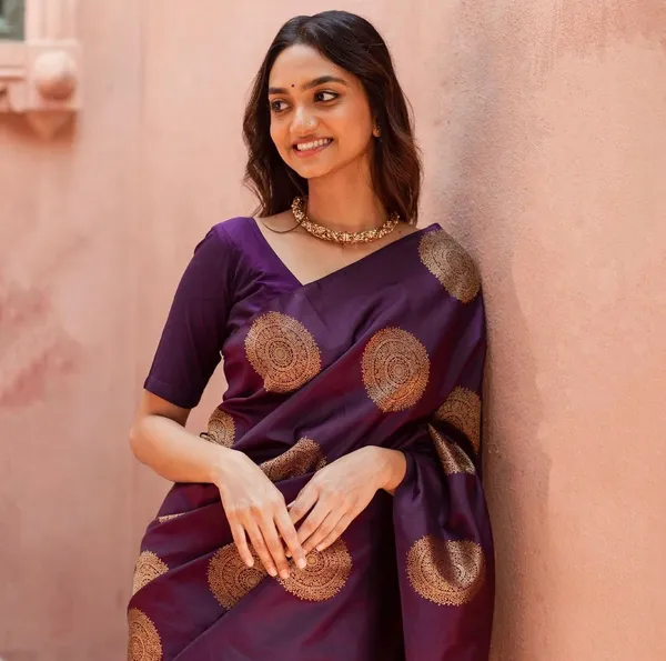 Woven_Kanjivaram_Jacquard_Banarasi_Silk_Saree